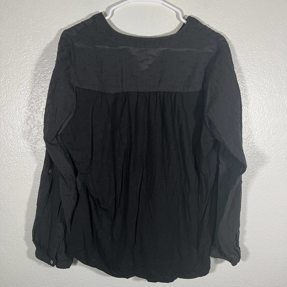 Dolan Left Coast Sheer Blouse Top Women Size XL Black Textured‎ Roll Tab Sleeves - Picture 3 of 7